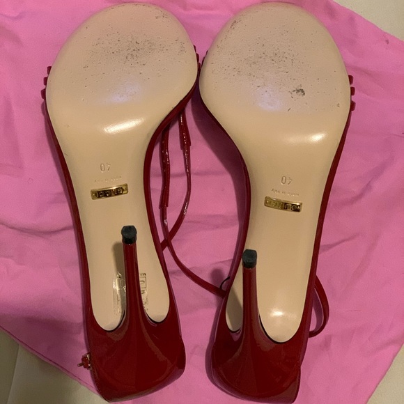 GUCCI Ilse Red Patent Leather Strappy Sandal Heel - Picture 4 of 4